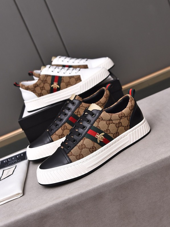 Gucci Sneakers